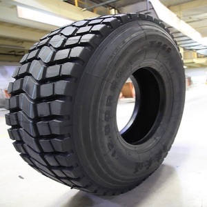 Achetez maintenant des pneus de camion haute performance 295 80R22.5, structure radiale, stabilité routière avancée pour le transport de marchandises, qualité supérieure - Product Image 2