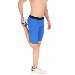 Shorts de compression légers et de haute qualité, coupe ajustée, nouvelle collection, tendance, best-seller, pour la gym et la course, avec logo personnalisé - Product Image 5