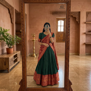 Modèles de Lehanga Choli très demandés pour mariages et cérémonies nuptiales, à prix de gros pour l'exportation auprès d'un fournisseur indien. - Product Image 5