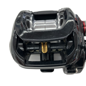 Moulinet de pêche à lancer Daiwa Tatula 103SHL-TW d'occasion de qualité supérieure, pour gaucher, performance de lancer fluide, en métal, rapport de transmission 7.1:1 - Product Image 2