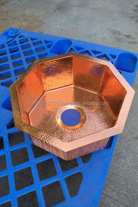 Évier de cuisine en cuivre à un seul bol de style ferme fabriqué à la main avec un élégant fini martelé et un design rustique antique - Product Image 2