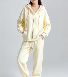 Conjunto Deportivo Personalizado para Mujer, Sudadera con Capucha de Felpa Francesa Gruesa, Pantalones Deportivos Cargo, Ropa Deportiva Urbana Informal - Product Image 1