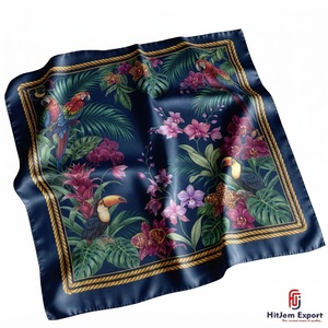 Écharpe carrée de mode personnalisée haut de gamme en tissu léger, fabricant OEM ODM, produits textiles personnalisés Mahé, commandes en gros - Product Image 2
