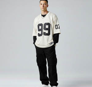 Maillot de football personnalisé pour homme – Nom et numéro d'équipe personnalisables – Tenue athlétique en mesh sublimé pour l'entraînement et les matchs - Product Image 1