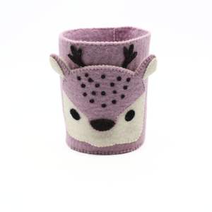 Panier en feutre de cerf lavande fait à la main ami de la forêt violette avec un style simple - Product Image 1