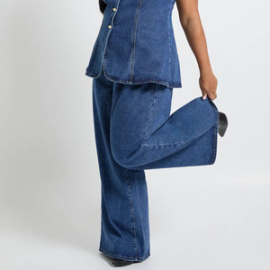 Vaqueros de mezclilla de mujer de talla grande personalizados, de cintura alta y pierna ancha, con cierre de botones, azul lavado a la piedra, estilo casual de primavera - Product Image 4