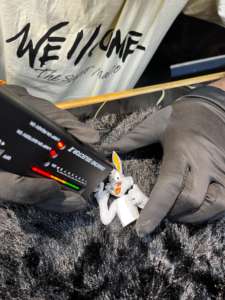 Collier pendentif lapin en moissanite de luxe, design lapin de dessin animé entièrement serti de pierres, bijoux hip-hop avec pierres étincelantes, pièce audacieuse - Product Image 6