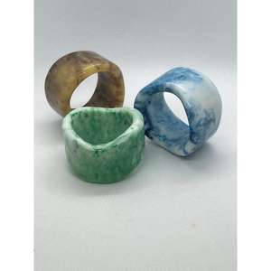 Rond de serviette élégant en résine pour décor de table de mariage, accessoire de salle à manger élégant, parfait pour les fêtes, les événements et la maison - Product Image 2