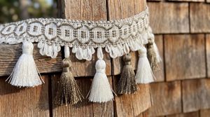 Tassel Fringe Decorative Trim With <b>Gold</b> <b>And</b> <b>White</b> Tassels Polyester Material - Product Image 2