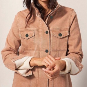<b>Top</b> Selling Heavy Weight Warm Thick Material Women's Ripped Jeans Jacket Women's <b>Distressed</b> Jacket - Product Image 6