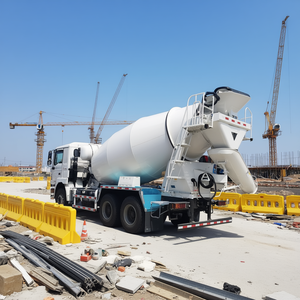 Camión Mezclador de Concreto de 8 Metros Cúbicos, 129 kW, Mezcladora de Concreto Móvil, Mezcladora Volumétrica - Product Image 3