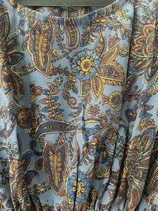 Robe en mousseline à imprimé floral bohème avec manches chauve-souris, ourlet asymétrique, coupe ample, décontractée d'été, longueur midi, col rond, taille élastique - Product Image 5