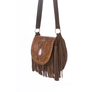 Nouveau design de rabat en cuir de vache marron Selle peint à la main, corps en daim de vache Choc, frange et poignée - Product Image 3