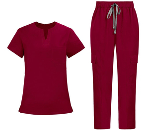 Ensemble de blouses médicales pour femmes, haut à col en V, pantalon cargo, uniforme médical, tenue de travail pour infirmières, multi-poches, vente en gros personnalisée, rouge vin - Product Image 1