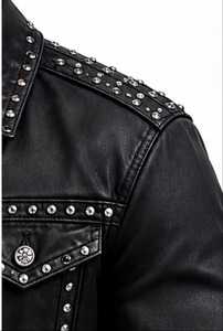 Veste en cuir noire pour homme, style punk, avec rivets et clous, col rabattu - Product Image 6