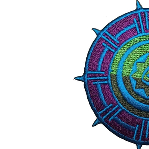 Patch en cuir gaufré 3D de qualité supérieure |   Étiquette élégante en PU découpée au laser pour vêtements modernes |   Usine de vente en gros haut de gamme - Product Image 6