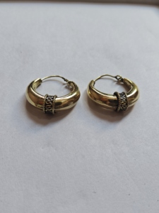 Pendientes de Aro Tribales con Perlas Naturales Doradas, Alambre Grueso Envolvente, Joyería Étnica Boho, Certificación IGI, para Mujer - Product Image 2