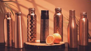 Bouteille d'eau en cuivre ayurvédique, récipient traditionnel pour boissons bien-être, écologique, réutilisable, anti-fuite, pour le yoga, la remise en forme, les voyages, l'hydratation quotidienne - Product Image 5