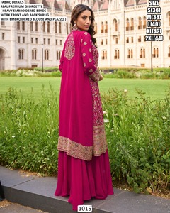 Ensemble de lehenga brodé Sunshine Bloom - Product Image 2