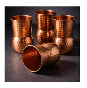 Ensemble de 2 verres à vin sans pied en cuivre pur |   Tumblers artisanaux à effet martelé partiel |   Finition Or Rose Antique Brossé - Product Image 1