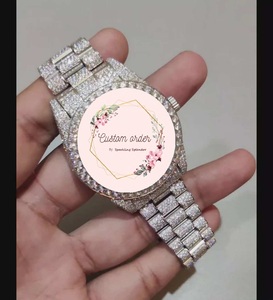 Reloj de Acero Inoxidable con Diamantes Moissanite de Claridad VVS Personalizados de Alta Calidad, Estilo Hip Hop para Raperos, Regalo Perfecto para Hombres y Mujeres - Product Image 3