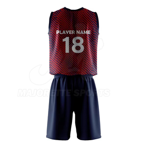 Conjunto de Uniforme de Voleibol Hecho en Pakistán, Material Suave y Transpirable con Números, Nombres y Colores Personalizados para Equipos Deportivos Escolares - Product Image 3
