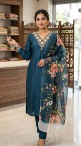 Ensemble de costume Color Bloom imprimé, ensemble Grace Kurta, ensemble de costume élégant pour tous les jours, ensemble Kurta avec dupatta lumineuse, ensemble de costume Classic Beauty - Product Image 3
