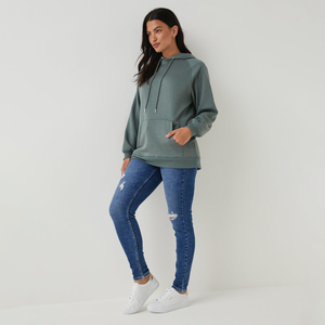 Casual, Streetwear, épaules tombantes, respirant, écologique, logo de marque personnalisé, manches longues, sweat à capuche imprimé à prix avantageux pour femmes - Product Image 4