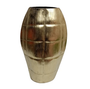 Elegante Florero Moderno de Aluminio - Base Antideslizante Hecha a Mano, Ligera y Duradera para Bodas, Hogar/Oficina, Mesa o Suelo - Product Image 1