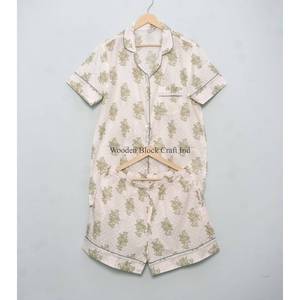 Hermoso y elegante conjunto de pijama corto de algodón hecho a mano en India, con estampado digital vintage, suave, para dormir, para mujer, primavera-verano - Product Image 6