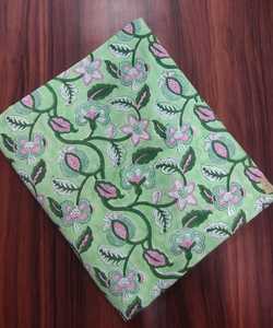 Tela estampada a mano de Jaipur, tela de algodón estampada a mano, tela india hecha a mano para vestidos, proveedor mayorista de tela de algodón. - Product Image 4