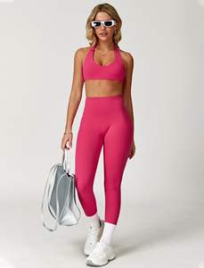 Ensemble de yoga actif 4 pièces pour femmes, élégant, respirant, avec soutien-gorge halter taille haute, legging ample à séchage rapide, grandes tailles - Product Image 3
