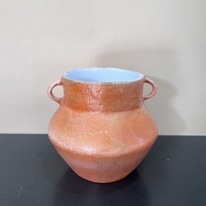 Maceta Moderna de Aluminio de Alta Calidad con Textura Naranja y Asas, Florero de Mesa para Interiores, Hogar y Jardín - Product Image 4