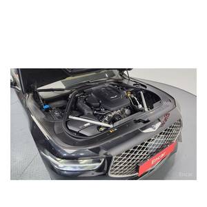 Genesis G90 3.8 AWD con Caja de Cambios Automática, Volante a la Izquierda, Asientos de Cuero, Cámara Trasera - Marzo 2021, 26,304 km - Product Image 6