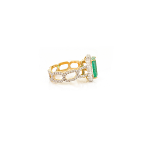 Piedra Preciosa Personalizada de 3.17ct. Anillo de Diseño Único con Esmeralda Zambiana y Diamantes, Joyería Audaz en Oro Amarillo Puro de 18K - Product Image 5