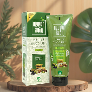 ครีมนวดผมสูตรสมุนไพรเกรปฟรุตขายดีที่สุด ช่วยลดผมชี้ฟู ขจัดรังแค บำรุงผมให้นุ่มชุ่มชื้น ด้วยส่วนผสมจากธรรมชาติ เพื่อผมนุ่มสลวยสดชื่น - Product Image 1