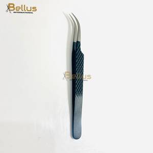 แหนบต่อขนตาปลายเรียบสแตนเลสญี่ปุ่นคุณภาพสูงจาก Bellus International จับกระชับมือ ขนาด 12-14 ซม. แบบกำหนดเองได้ - Product Image 2