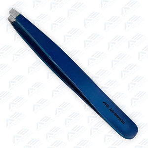 Pince à épiler professionnelle de précision pour l'épilation, outil de beauté pour le façonnage des poils du visage, pince à épiler pour sourcils à pointe inclinée, nouveau design - Product Image 6