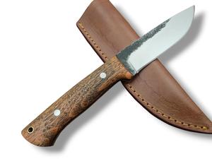 Couteau à lame fixe forgé à la main, finition forgée, manche en bois de frêne, couteau utilitaire pour le camping, le bushcraft et l'EDC, étui en cuir - Product Image 2