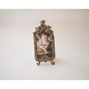 Home Decorative Minimalist Design <b>Metal</b> Brass Made <b>Frame</b> Photo <b>Frame</b> Gold Color Finished for Tabletop Centerpiece Decorate - Product Image 1