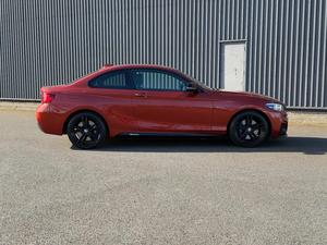 Auto Compacto Ejecutivo Usado 2024 218i M Sport - Product Image 2
