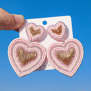 Nouvelles Boucles d'oreilles Saint-Valentin Perles d'amour Créatives Niche Tissées à la main en Kevlar Pierre Naturelle Exagérées Haut de gamme par MD HANDICRAFTS - Product Image 4