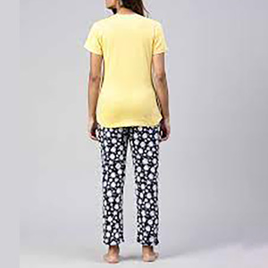 ชุดกีฬา2ชิ้นของผู้หญิงกางเกงครอปแขนยาวแบบลำลองกางเกงขากว้างผ้าฝ้าย100% ถักลูกไม้ฤดูใบไม้ผลิออกแบบโลโก้ได้ตามต้องการ - Product Image 3