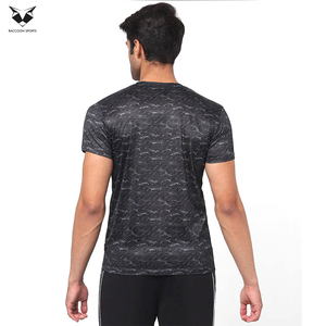 เสื้อยืดออกกำลังกายผู้ชายคอกลมทรงเข้ารูปคุณภาพสูงสุดแบบเรียบง่ายสำหรับฟิตเนสและยิม ปี 2026 รับผลิตตามสั่ง ซักเครื่องได้ ราคาขายส่ง - Product Image 3