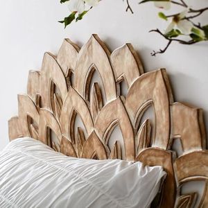 Base de Cama de Madera Maciza Hecha a Mano de Lujo con Tallado Ornamental de Pétalos de Loto y Mandala, Acabado en Nogal Natural - Product Image 2