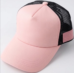Gorra Trucker de Malla Impermeable de 5 Paneles - 100% Algodón, Ajustable, Unisex, para Adultos, con Logotipo Bordado Personalizado, Ideal para Actividades al Aire Libre, Playa, Deportes, Viajes - Product Image 6