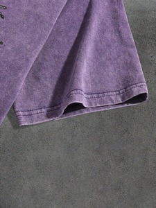 T-shirt homme slim fit imprimé avec logo personnalisé, nouveau modèle à col rond et manches courtes en coton, sérigraphié, prix abordable, personnalisation OEM - Product Image 4