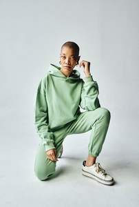 Ensemble de survêtement 2 pièces pour femme, le plus vendu en gros, personnalisé, en molleton de coton léger, respirant et écologique, collection automne 2026 - Product Image 6