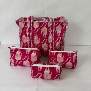 ชุดกระเป๋าถือผ้าฝ้ายลายแมวสีชมพูรักษ์โลก พร้อมกระเป๋าใส่เครื่องสำอางแบบมีซิป และกระเป๋าจัดระเบียบสำหรับเดินทาง - Product Image 3