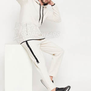 Conjunto Deportivo de Diseño de Alta Calidad, 100% Algodón, Hecho con la Mejor Calidad, Gran Venta, en Stock - Product Image 4